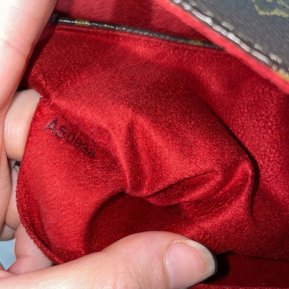 Vintage Louis Vuitton purse great condition - Picture 2 of 15